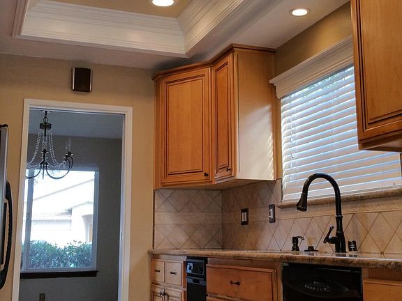 Beautifully updated kitchen