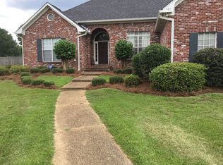 105 Hunters Gln, Clinton, MS 39056