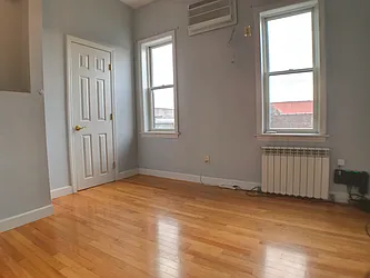 Rented by MySpaceNYC