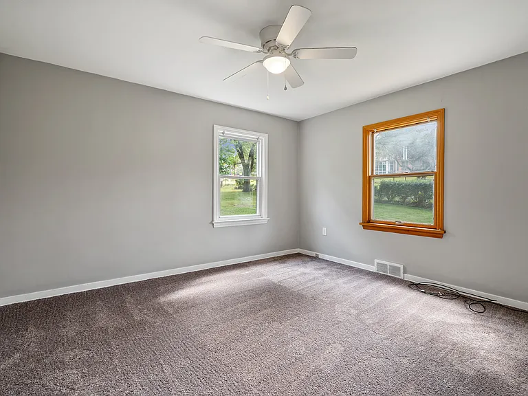 3302 S Park Rd — Photo 14