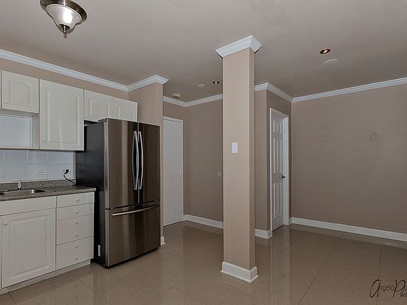 2nd image of 1115 Miller Ln #3204
