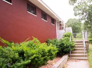 127 Indian Field Rd, Groton, CT 06340