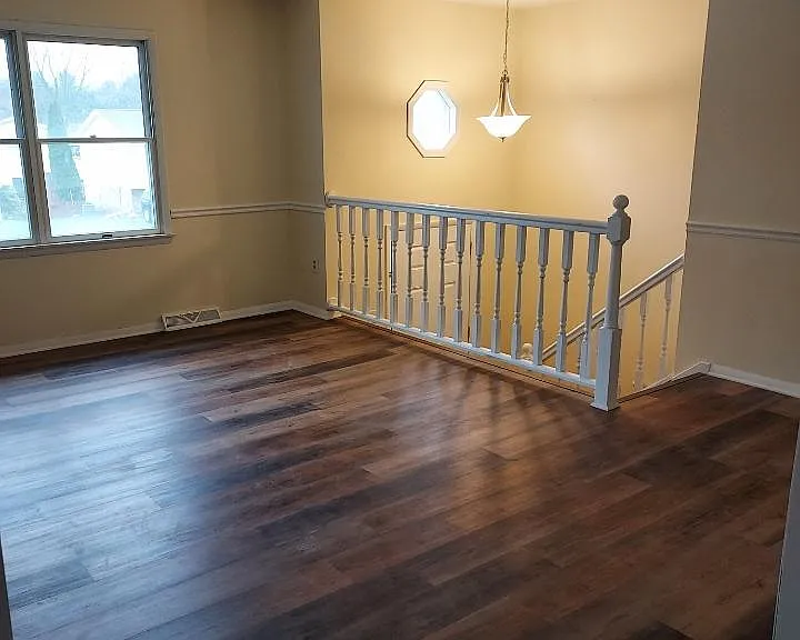 18 Garden Ln — Photo 10