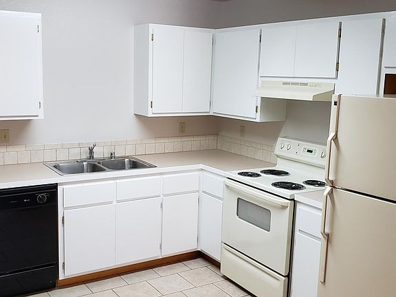 4th image of 406 SW 6th St #3
