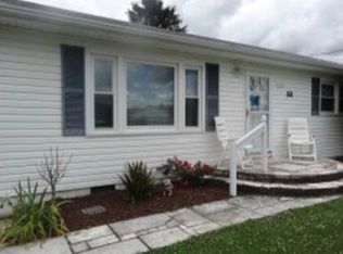 1305 Circle Dr, Elizabethton, TN 37643