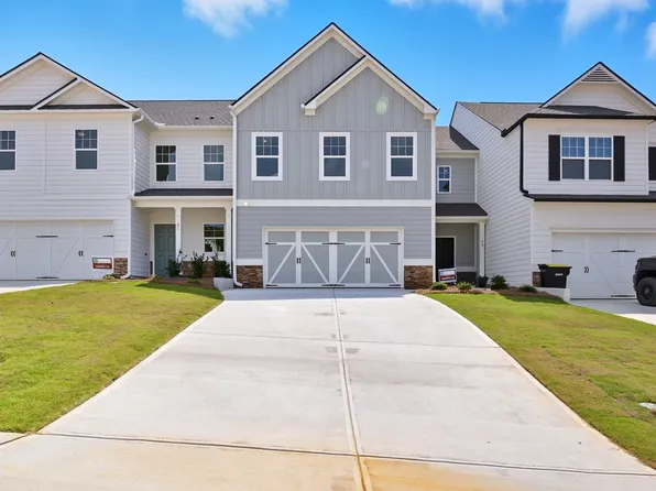 25 Umber Ln, Newnan, GA 30263