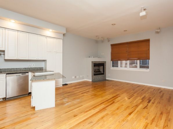 2427 N Clybourn Ave APT D