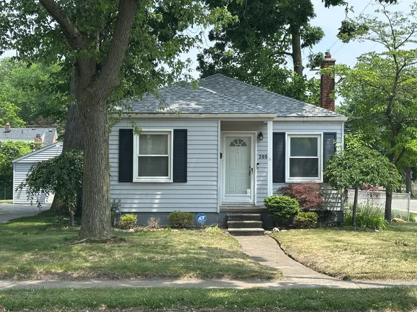 2859 Parker St, Dearborn, MI 48124