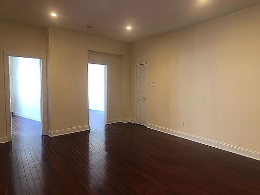 3rd image of 447 W 162nd St #4E