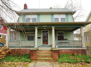 3094 Yorkshire Rd, Cleveland Heights, OH 44118
