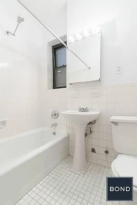 Rented by Bond New York | media 22