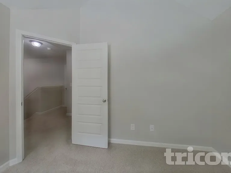 377 Lossie Ln — Photo 12