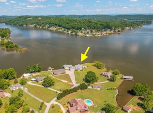 977 Charada Lake Rd, Rainbow City, AL 35906