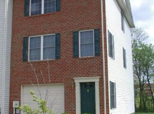 112 Teague Ln, Martinsburg, WV 25404