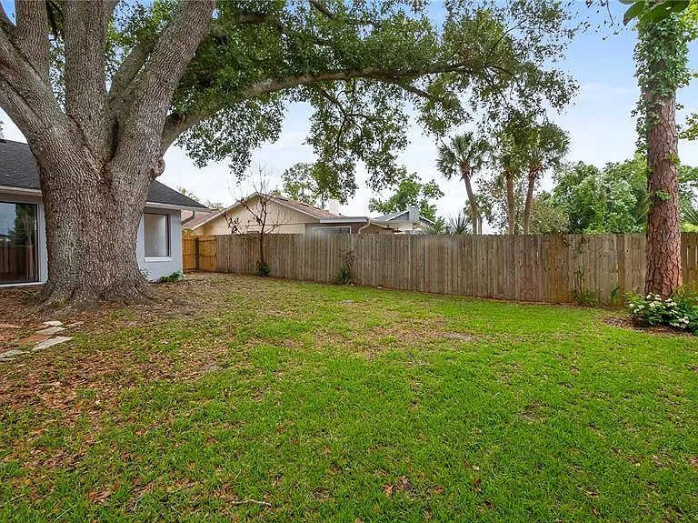 901 Cutler Rd — Photo 44