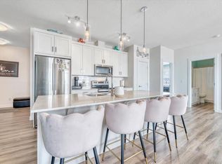35 S Walgrove Walk SE #408, Calgary, AB T2X4S6