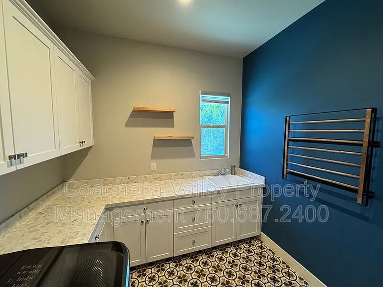 74635 Tesla Dr — Photo 58