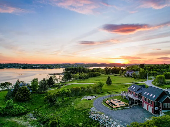 195 Ficketts Point Road, Milbridge, ME 04658