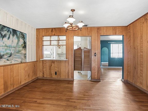 5th image of 740 BORDEAU Avenue W