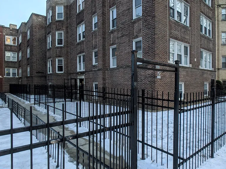 5029 N Harding Ave #3E — Photo 16
