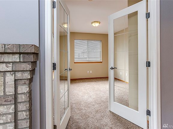 4th image of 3715 Spyglass Dr NE