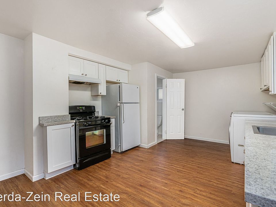 1530 Stanton St Alameda CA | Zillow