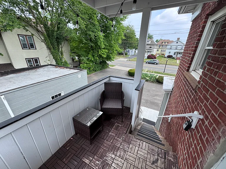 39 Davenport St #2 — Photo 13