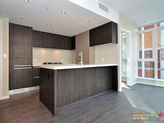 4th image of 1351 Continental St #705