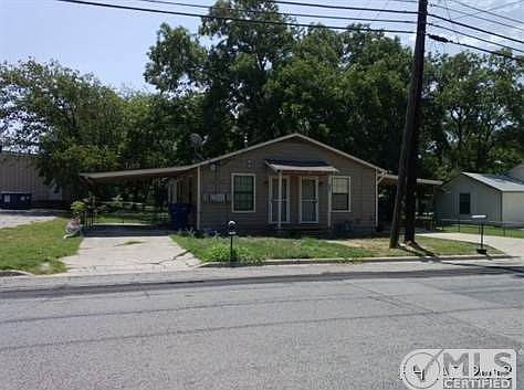 Front View of Home