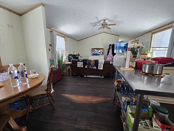 2nd image of 70 Pinecrest Dr