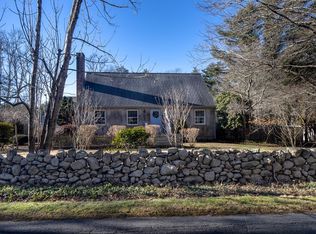 51 Long Plain Rd, Mattapoisett, MA 02739