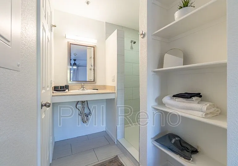 645 S Virginia St #3 — Photo 7