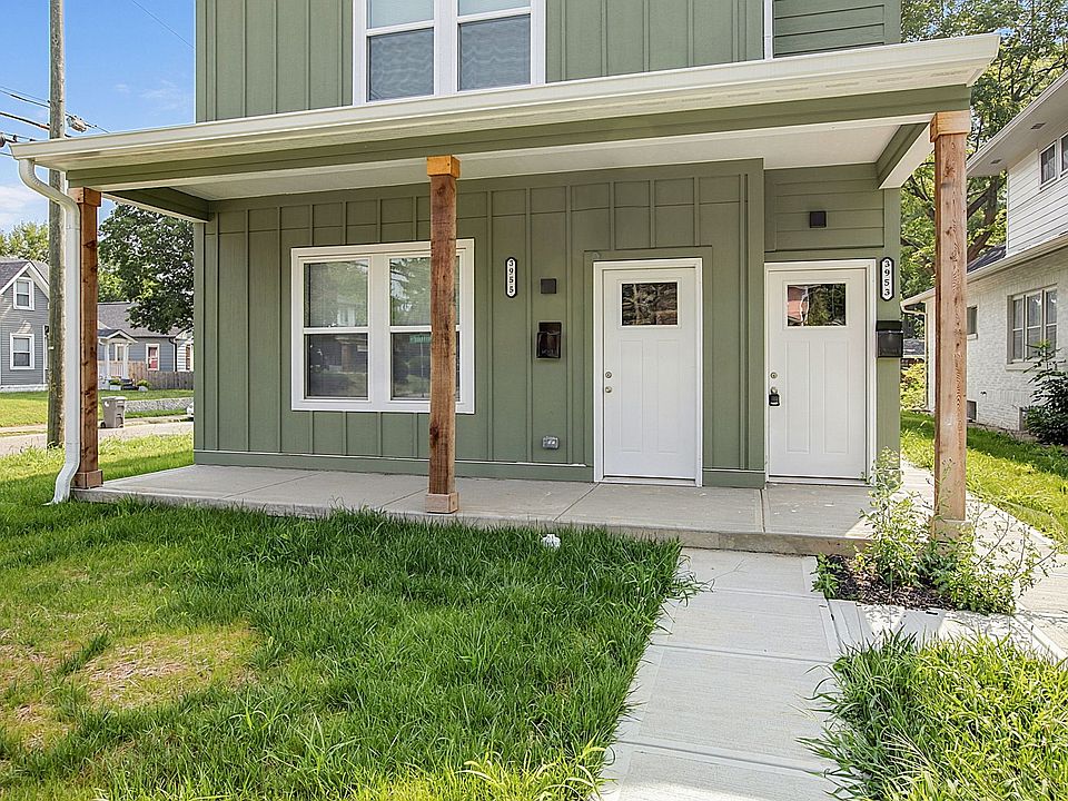 3953 Unit A (lower level)