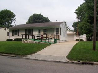 111 Colorado Dr, Decatur, IL 62526