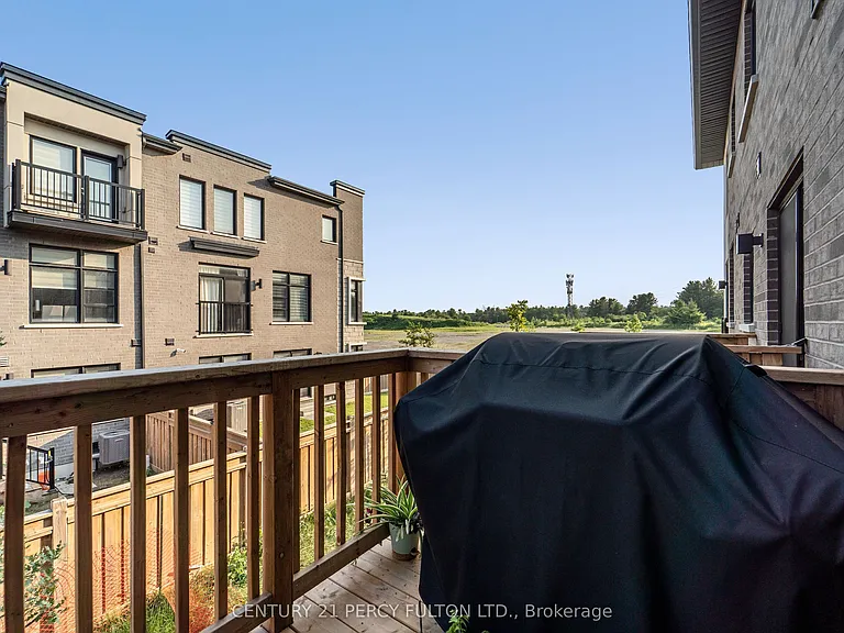 1695 Dersan St #506 — Photo 14