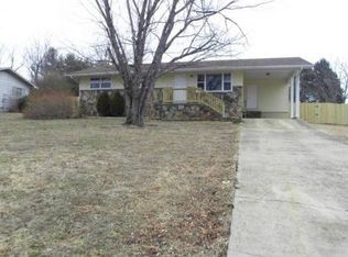 117 Brewer St, Harrison, AR 72601