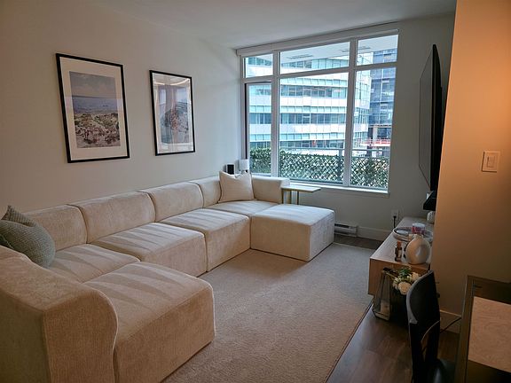 3rd image of 258 Nelsons Ct #507