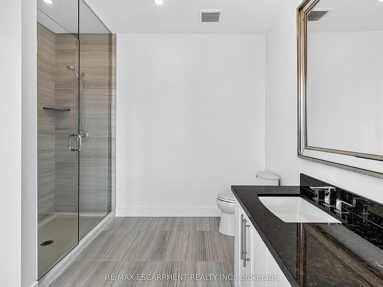 640 Sauve St #602 — Photo 20
