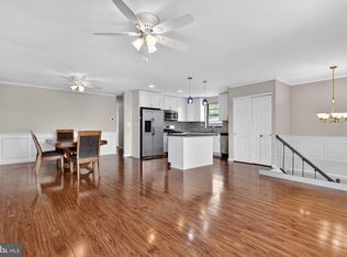 15124 Ina Dr, Philadelphia, PA 19116