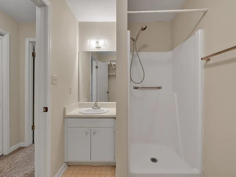 1609 S Gadsden St — Photo 19