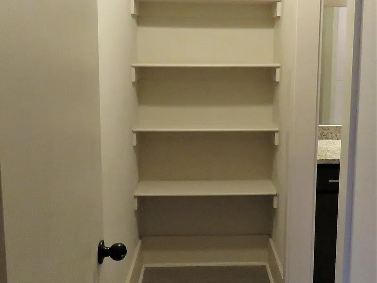 519 E Capitol Ave #3C — Photo 13