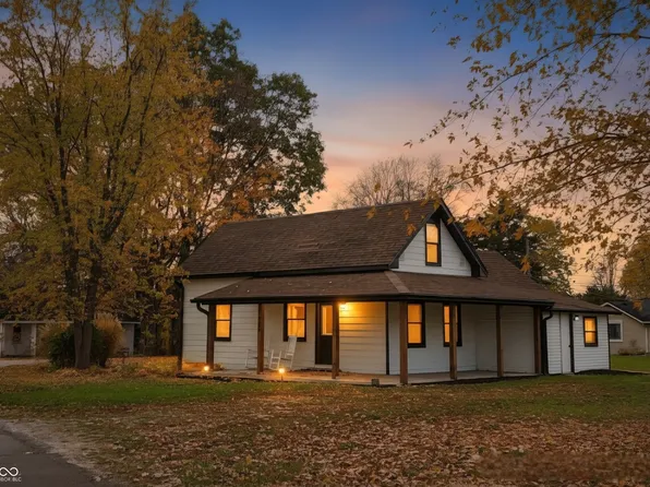 6138 Clinton St, Stilesville, IN 46180