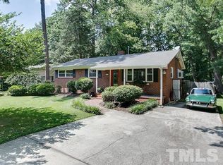 2702 Fairlawn Rd, Durham, NC 27705