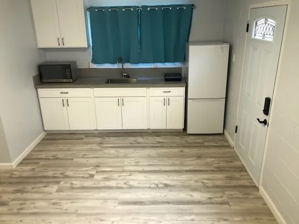 2739 Kuilei St APT B, Honolulu, HI 96826
