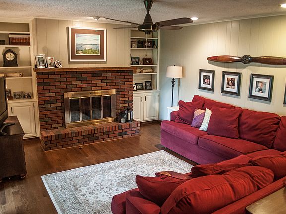 2nd image of 7659 Willard Dr