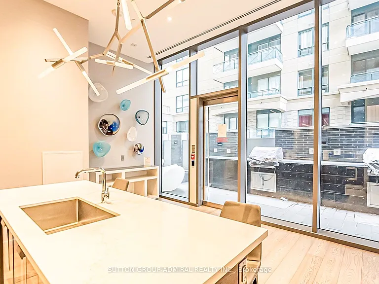 42 Charles St E #2204 — Photo 17