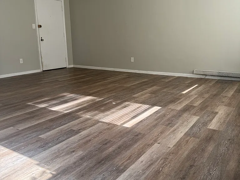 13797 Cedar Rd #204 — Photo 4