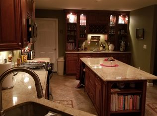 906 Saint Johns Ave, Union Beach, NJ 07735