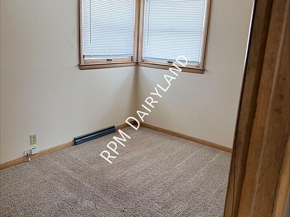 3rd image of 3973 N 98th St