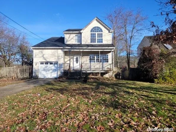 83 Baybright Drive, Shirley, NY 11967